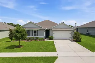 325 Auburn Grv Crossing, Auburndale, FL 33823 - Photo 1