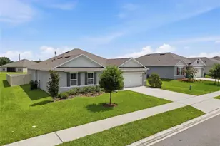 325 Auburn Grv Crossing, Auburndale, FL 33823 - Photo 3
