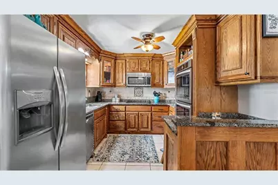 2015 E Gachet Boulevard, Lakeland, FL 33813 - Photo 11