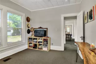 211 E Park St, Lakeland, FL 33803 - Photo 17