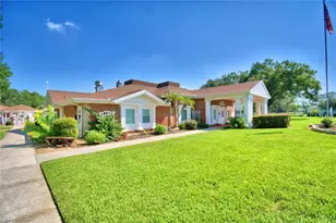 4901 Colonnades Cir E, Lakeland, FL 33811 - Photo 51