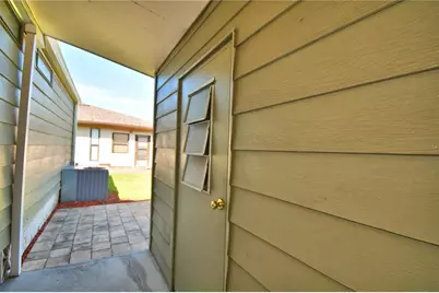 4901 Colonnades Circle E, Lakeland, FL 33811 - Photo 45