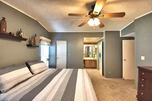 4901 Colonnades Cir E, Lakeland, FL 33811 - Photo 35