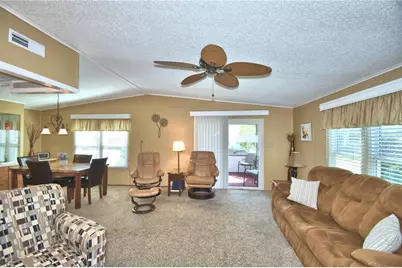 4901 Colonnades Circle E, Lakeland, FL 33811 - Photo 11
