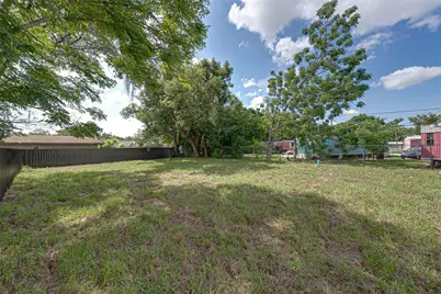 1217 Plant Avenue, Lakeland, FL 33805 - Photo 13