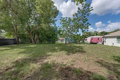 1217 Plant Avenue, Lakeland, FL 33805 - Photo 11