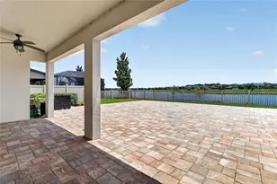 1806 Nature View Dr, Lutz, FL 33558 - Photo 85