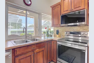 1953 Viewpoint Landings Road, Lakeland, FL 33810 - Photo 11