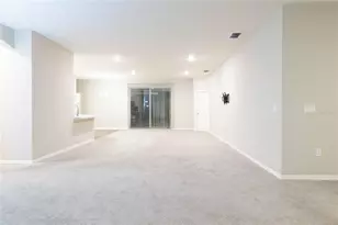 1069 Montgomery Ln, Polk City, FL 33868 - Photo 9