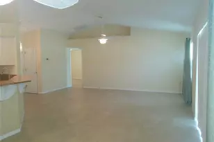 3273 Pebblebrooke Blvd, Lakeland, FL 33810 - Photo 11