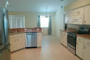 3273 Pebblebrooke Blvd, Lakeland, FL 33810 - Photo 7