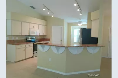 3273 Pebblebrooke Boulevard, Lakeland, FL 33810 - Photo 3