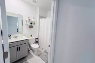 2715 Gentle Rain Dr, Davenport, FL 33837 - Photo 9