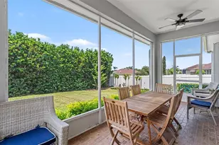 2775 Highlands Creek Dr, Lakeland, FL 33813 - Photo 13