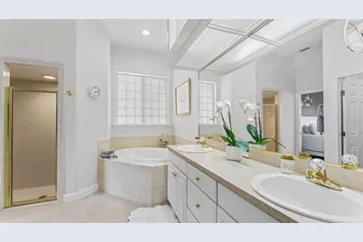 2775 Highlands Creek Drive, Lakeland, FL 33813 - Photo 17