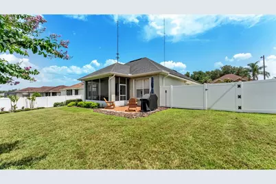 2775 Highlands Creek Drive, Lakeland, FL 33813 - Photo 15
