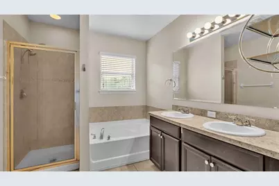 6838 Glenbrook Drive, Lakeland, FL 33811 - Photo 15