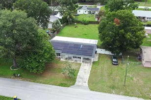 37237 Nicole Ave, Zephyrhills, FL 33541 - Photo 25