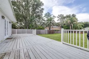 37237 Nicole Ave, Zephyrhills, FL 33541 - Photo 21