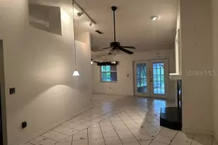 4729 S Dawnmeadow Ct, Plant City, FL 33566 - Photo 9