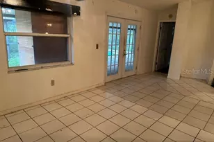 4729 S Dawnmeadow Ct, Plant City, FL 33566 - Photo 5