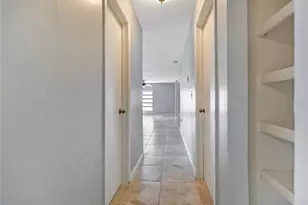 8316 Tupelo Dr, Temple Terrace, FL 33637 - Photo 11