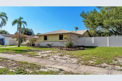 601 Fieldstone Drive, Brandon, FL 33511 - Photo 5