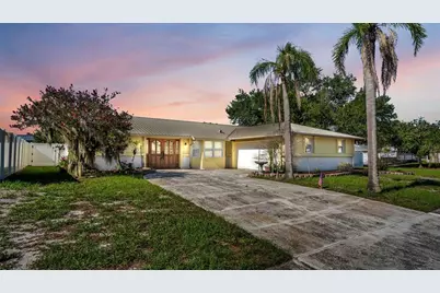 601 Fieldstone Drive, Brandon, FL 33511 - Photo 1