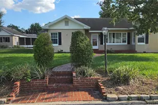 706 Ave I NE, Winter Haven, FL 33881 - Photo 1