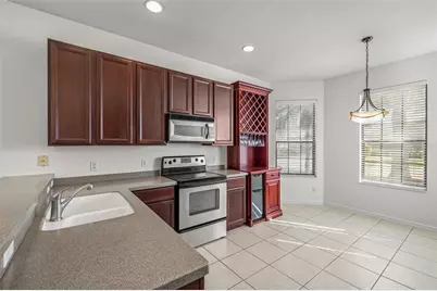 5808 Hidden Falls Lane, Apollo Beach, FL 33572 - Photo 11