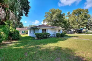 708 Ave E NE, Winter Haven, FL 33881 - Photo 3
