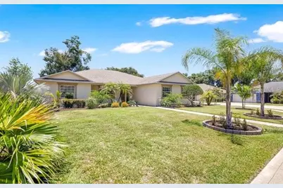 3975 Sunnywood Circle, Lakeland, FL 33812 - Photo 1