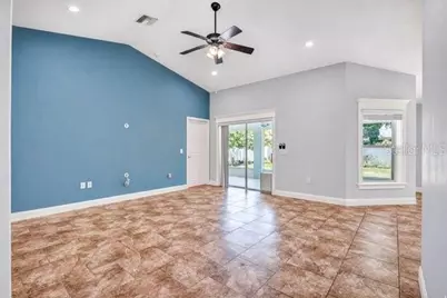 3975 Sunnywood Circle, Lakeland, FL 33812 - Photo 3