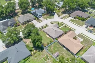 3975 Sunnywood Cir, Lakeland, FL 33812 - Photo 35