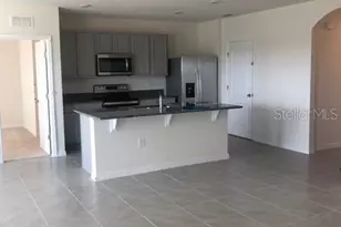 2952 Long pond Dr, Lakeland, FL 33811 - Photo 3