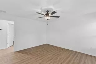 7540 Willow Wisp Dr W, Lakeland, FL 33810 - Photo 13