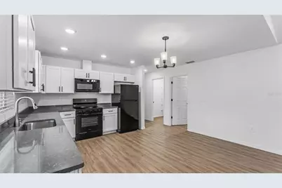 7540 Willow Wisp Drive W, Lakeland, FL 33810 - Photo 7
