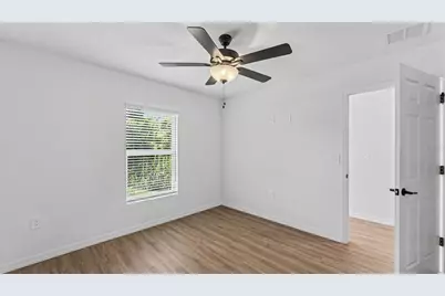 7540 Willow Wisp Drive W, Lakeland, FL 33810 - Photo 19