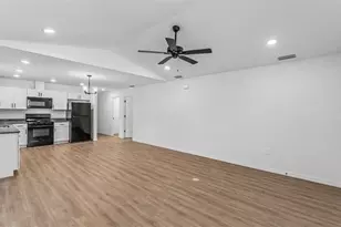 7540 Willow Wisp Dr W, Lakeland, FL 33810 - Photo 5