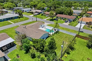 4828 Celia Cir W, Lakeland, FL 33813 - Photo 27