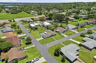 4828 Celia Cir W, Lakeland, FL 33813 - Photo 29