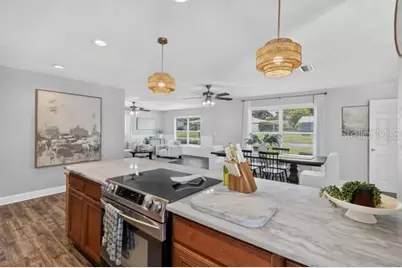 4828 Celia Circle W, Lakeland, FL 33813 - Photo 7
