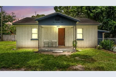 112 Palm Drive, Winter Haven, FL 33880 - Photo 1