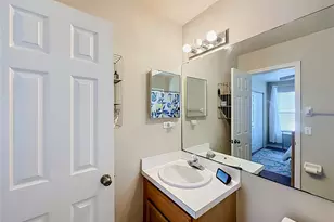 1710 NW 7th St, Gainesville, FL 32609 - Photo 27