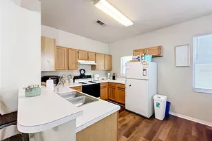 1710 NW 7th St, Gainesville, FL 32609 - Photo 11