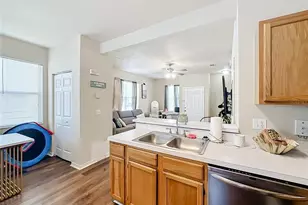 1710 NW 7th St, Gainesville, FL 32609 - Photo 15