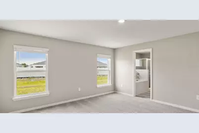 35458 Coventry Fields Loop, Zephyrhills, FL 33541 - Photo 13