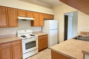 407 Eagle Pond Dr, Winter Haven, FL 33884 - Photo 5