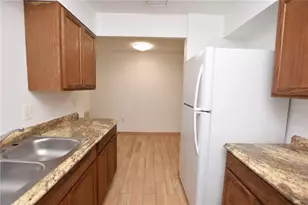 613 Robin Rd, Lakeland, FL 33803 - Photo 11
