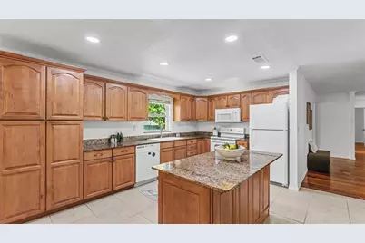 4020 Glen Garry Road W, Lakeland, FL 33813 - Photo 7